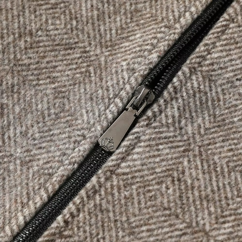 Lachlan Men's Jacket - fabric and finish detail