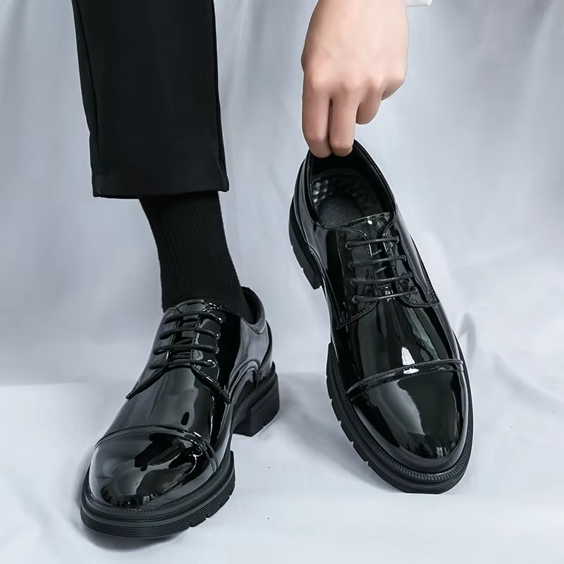 Soren Men's Oxfords - back view