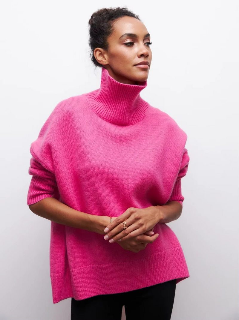 Mabel Women's Oversized Sweater - fabric and finish detail