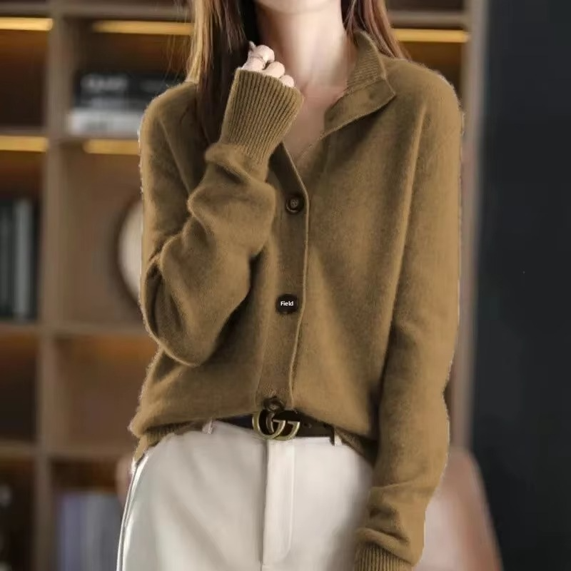 Nell Women's Cardigan - close-up detail