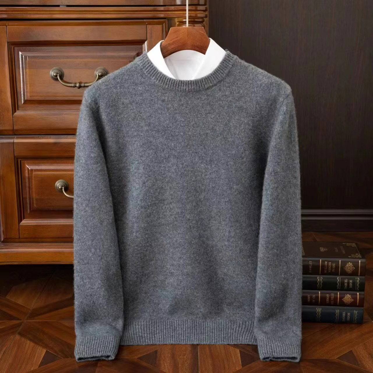 Tobias Men's Oversized Sweater - close-up detail