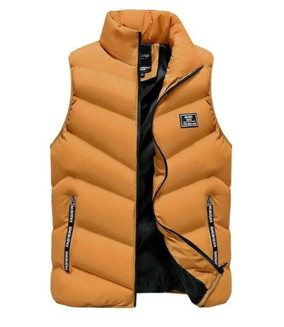 Felix Men's Puffer Jacket - shown in use