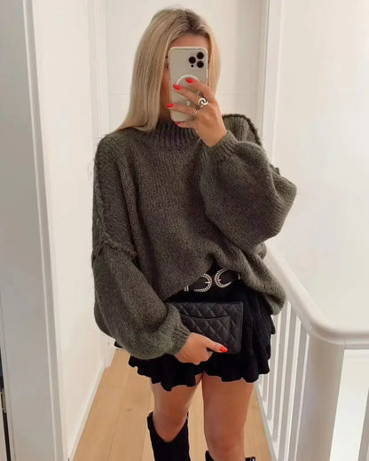 Iris Women's Oversized Sweater - fabric and finish detail