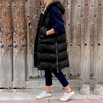 Noor Women's Puffer Jacket - fabric and finish detail