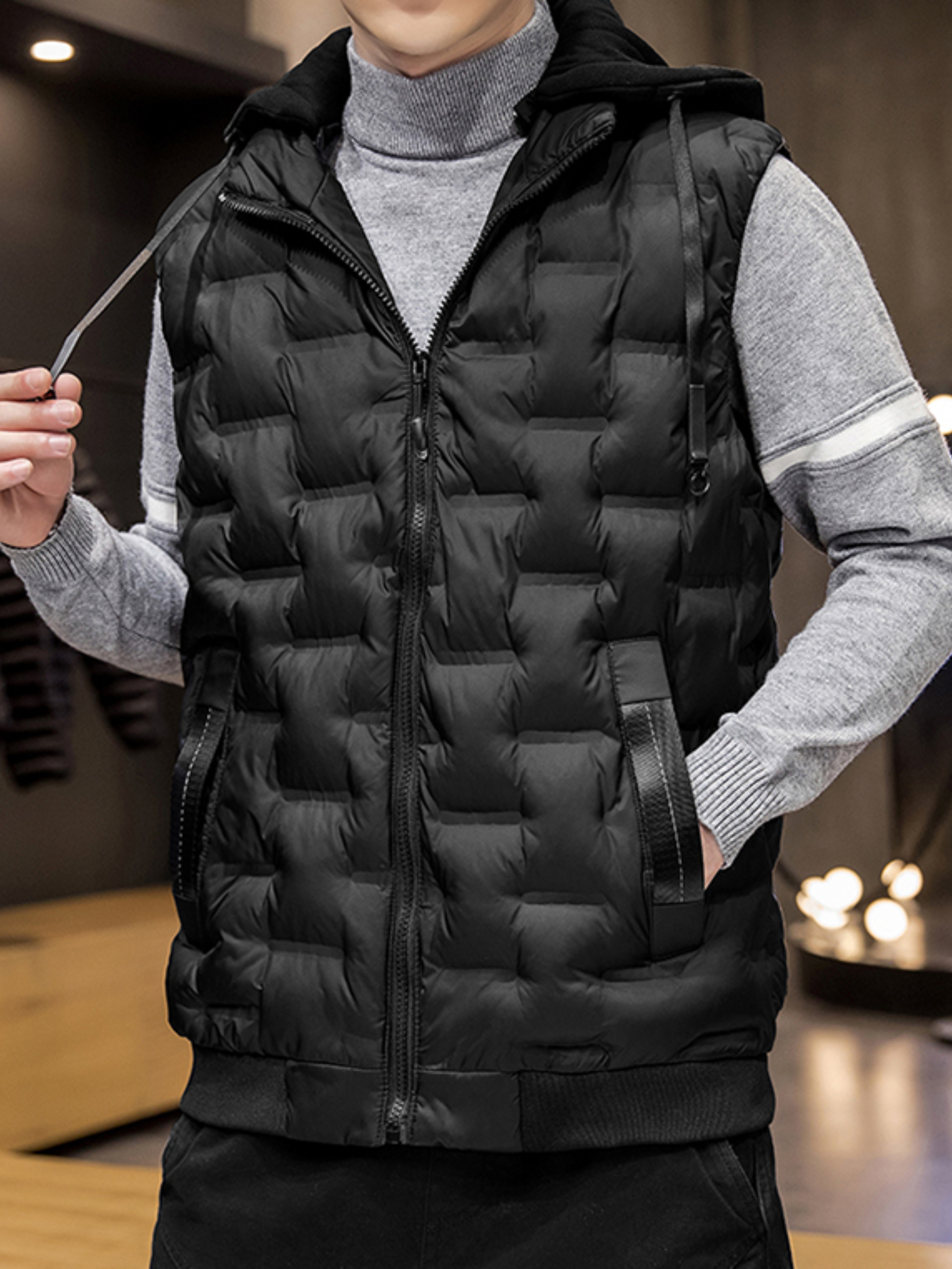 Wren Women's Puffer Jacket - flat lay