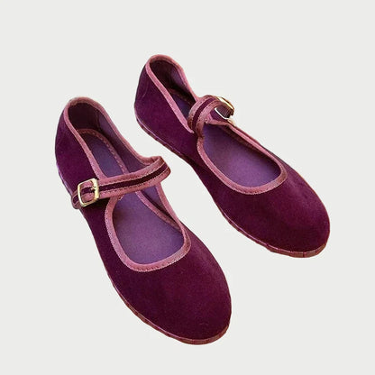 Sable Women's Flats - close-up detail