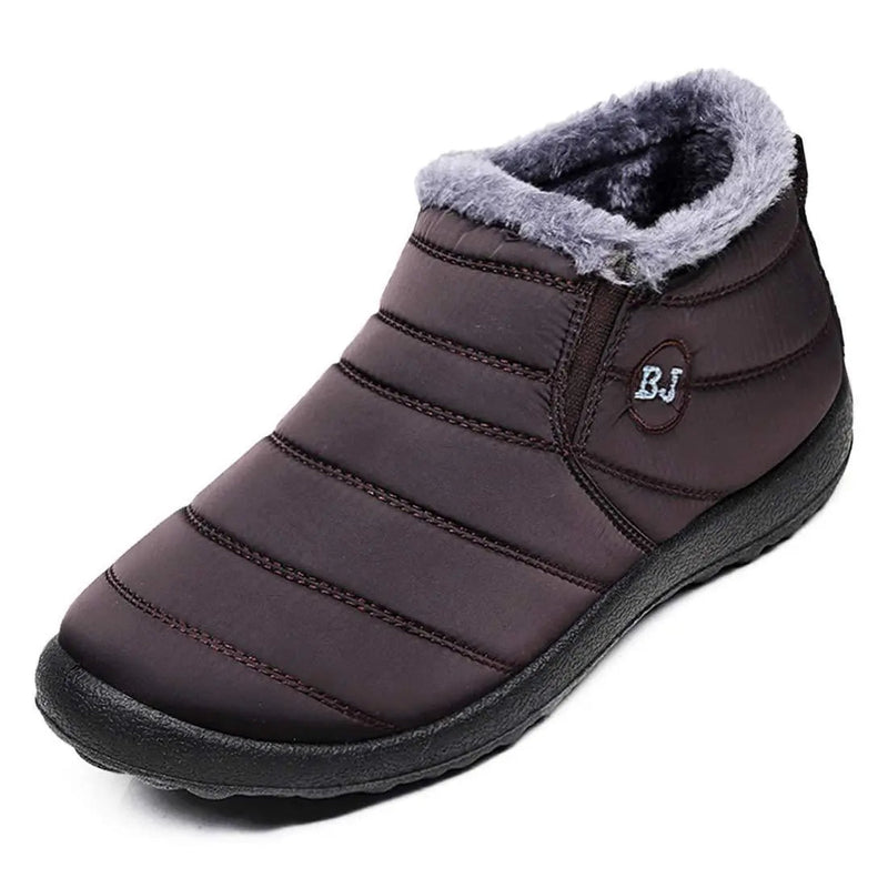 Nolan Men's Ankle Boots - shown in use