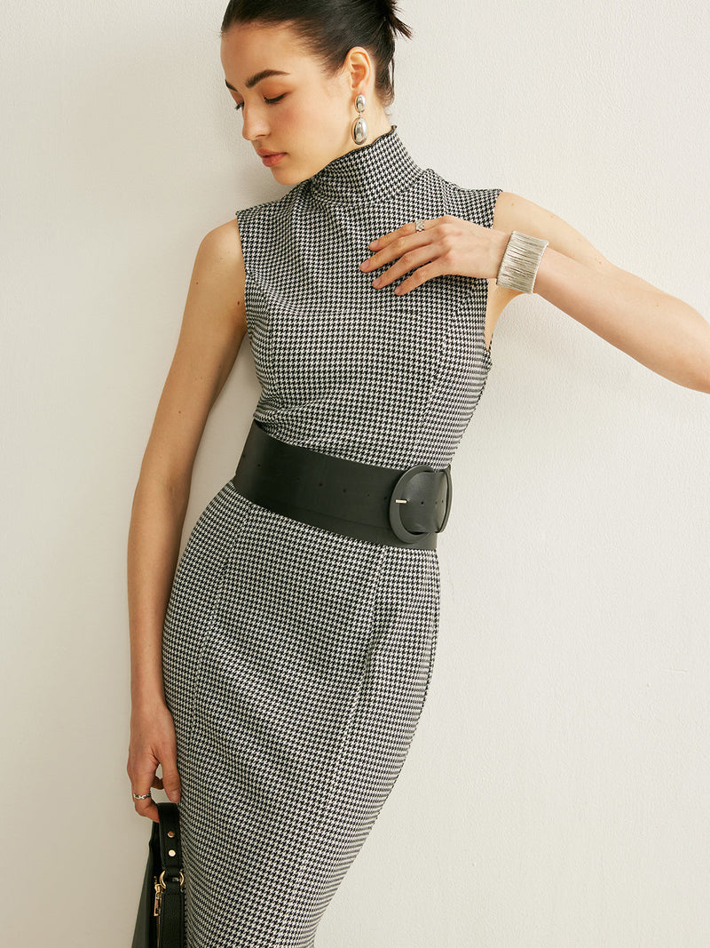Ottilie Women's Plaid Dress - close-up detail