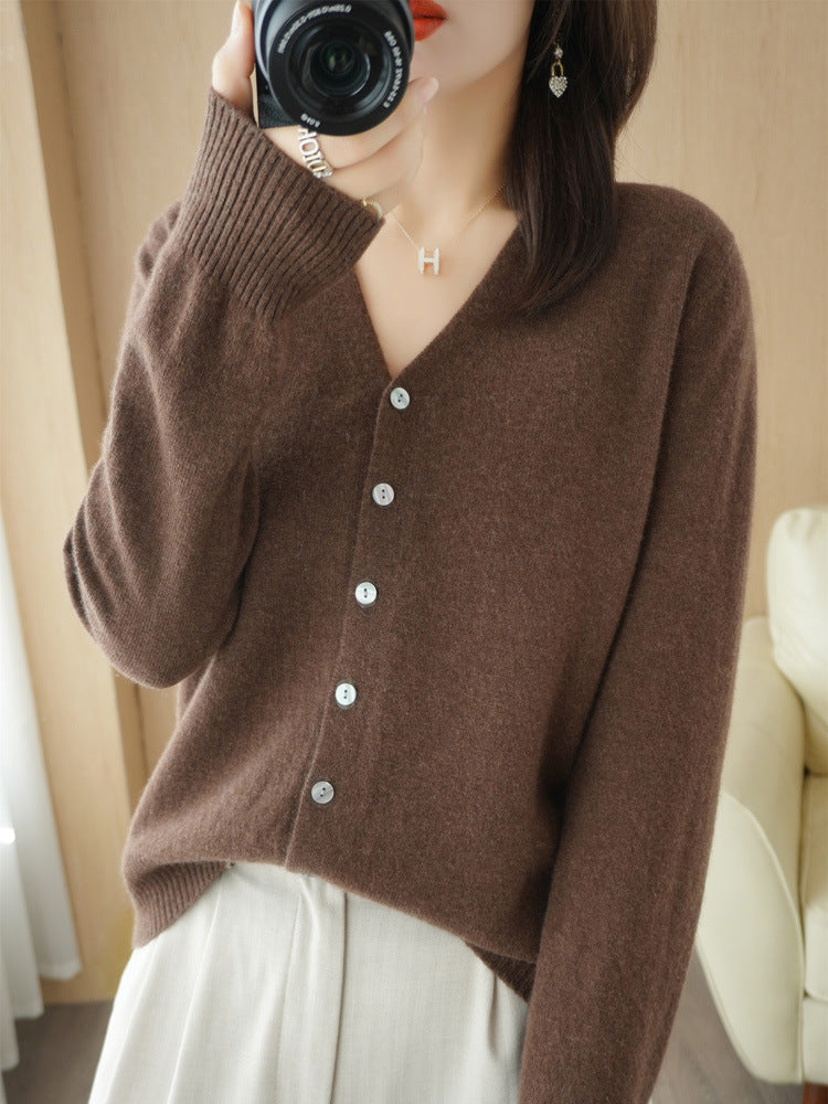 Tilda Women's Cardigan - close-up detail