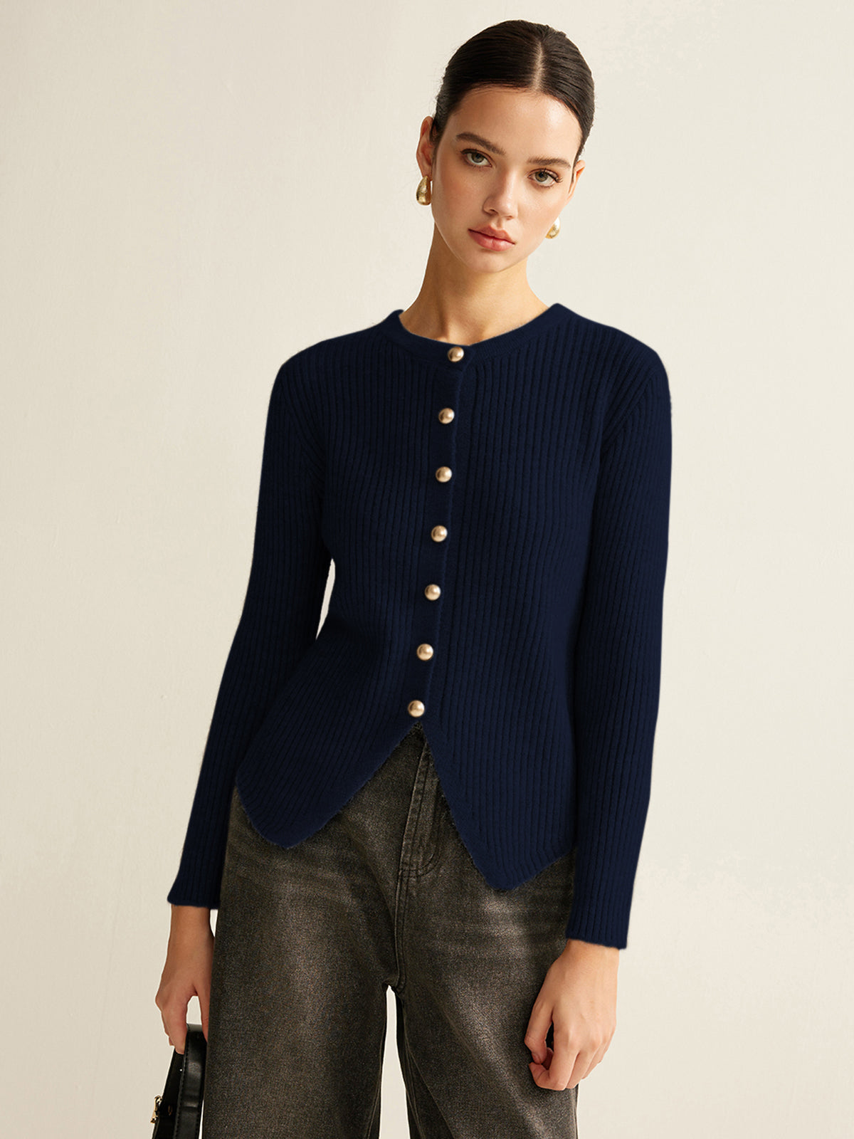 Anaïs Women's Cardigan - shown in use