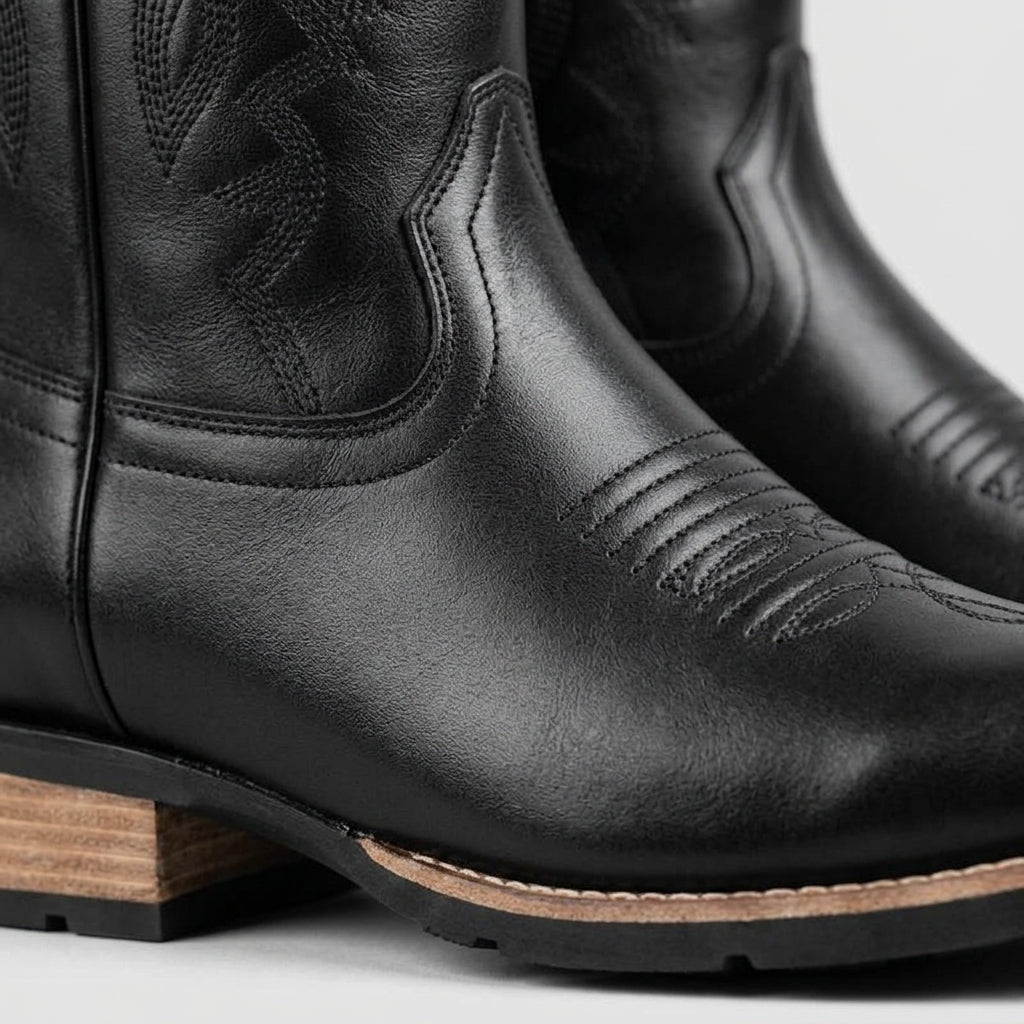 Elias Men's Chelsea Boots - styled view