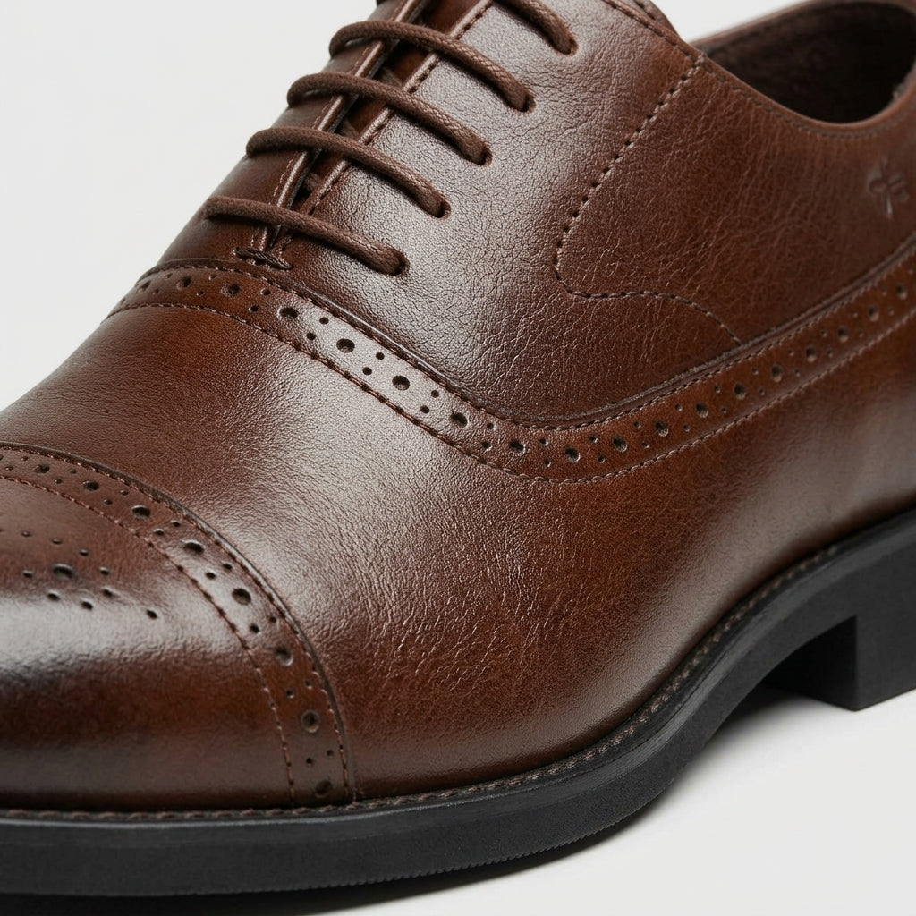 Ellis Men's Oxfords - fabric and finish detail