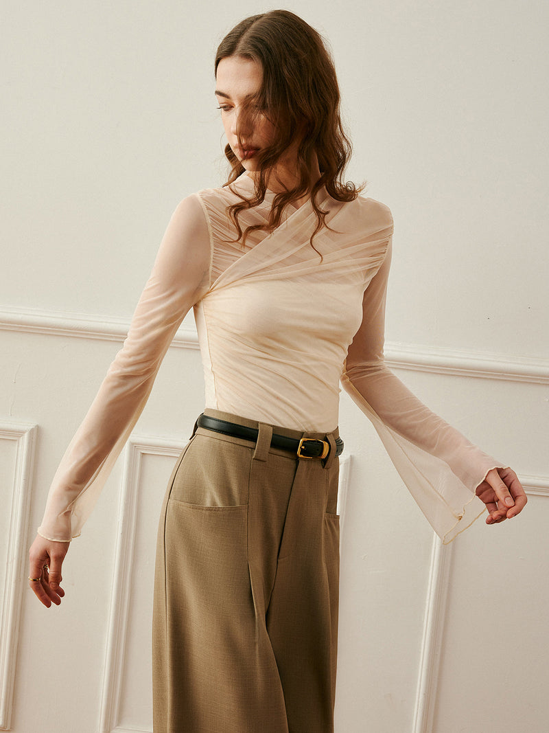 Lumi Women's Top - fabric and finish detail