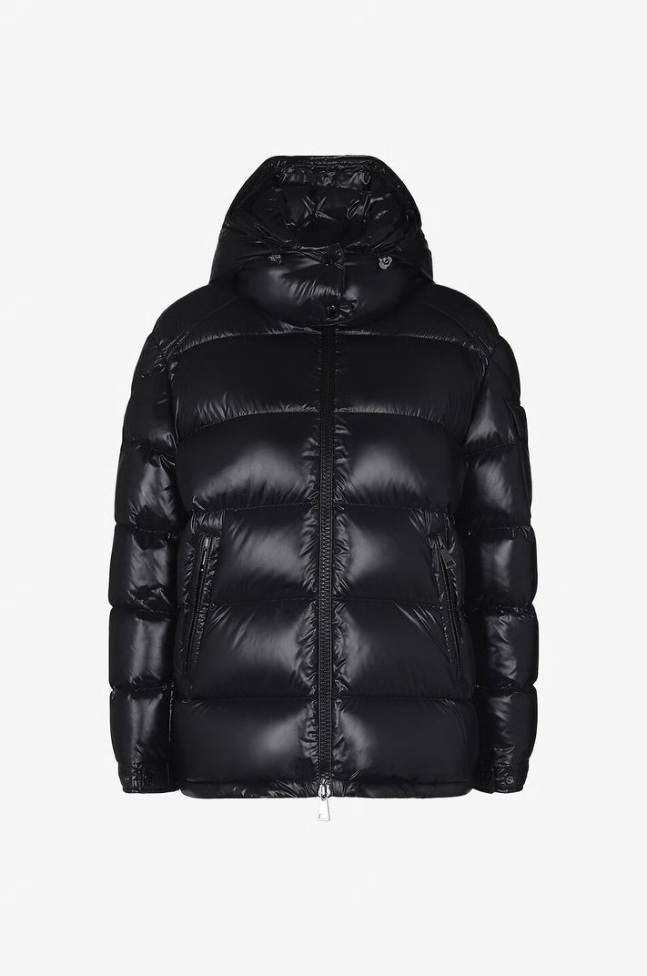Winona Women's Puffer Jacket - fabric and finish detail