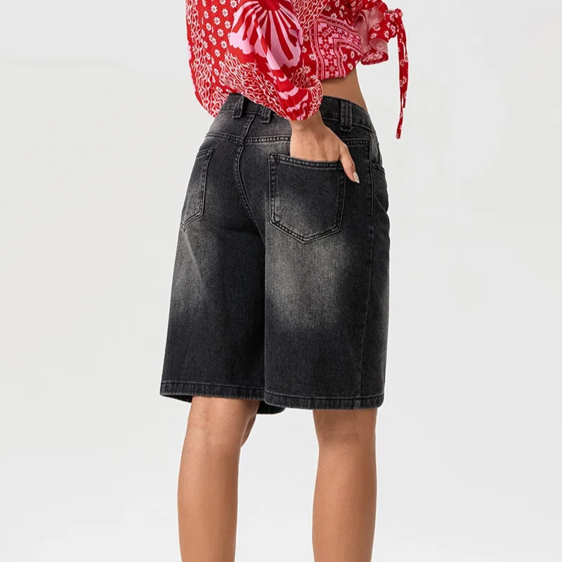 Cosima Women's Shorts - close-up detail