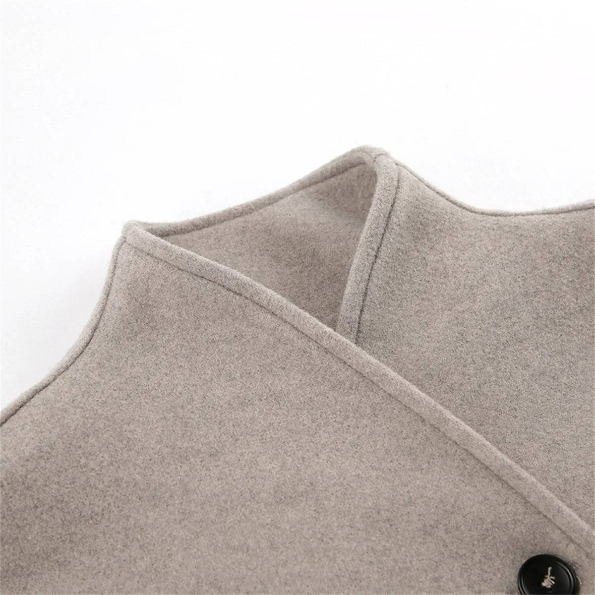 Margot Women's Coat - close-up detail