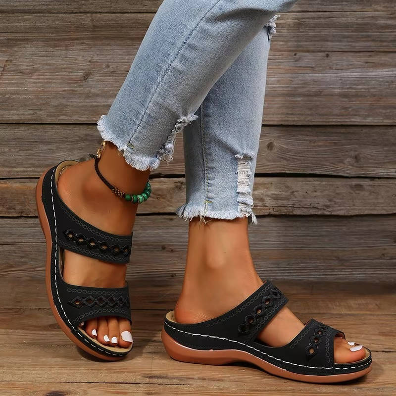 Lumi Women's Sandals - fabric and finish detail