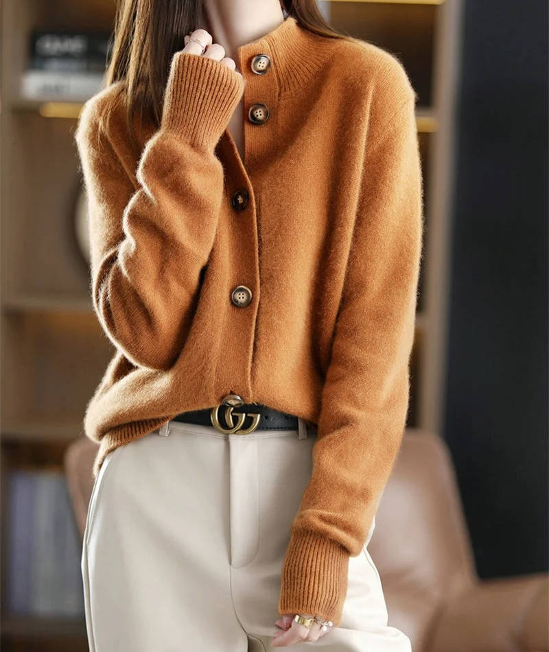 Winona Women's Cardigan - close-up detail