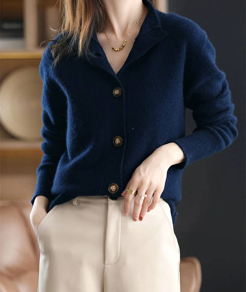 Winona Women's Cardigan - fabric and finish detail