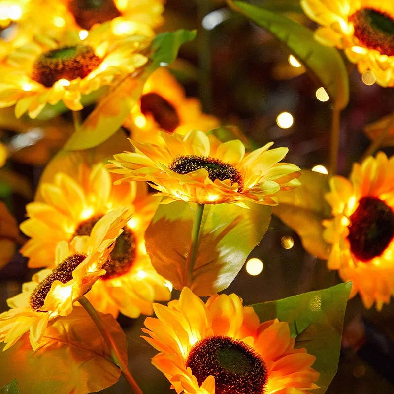 Marlow Solar Sunflower Light - full-length view
