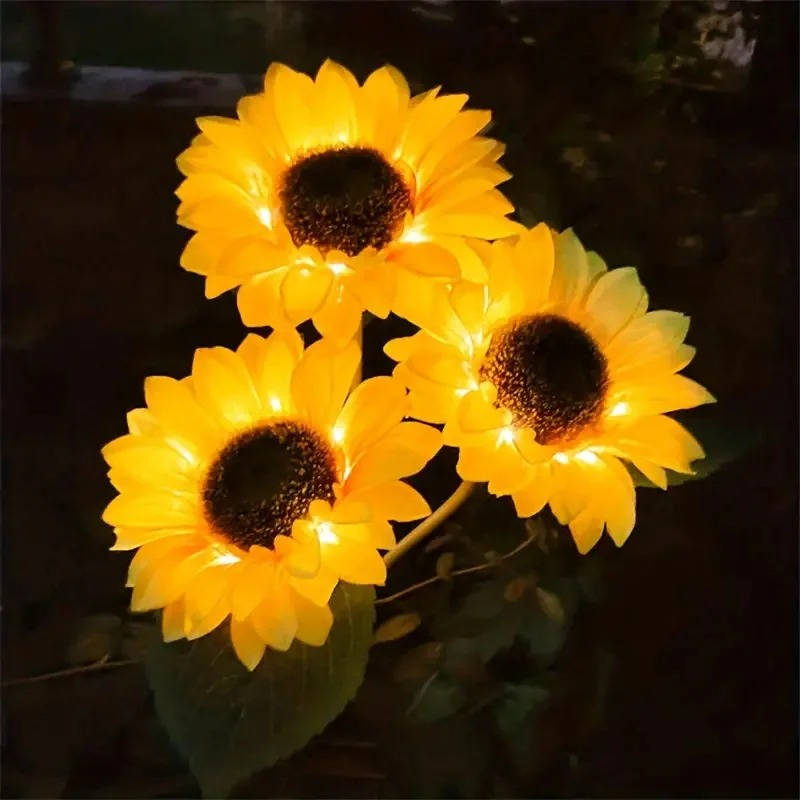 Marlow Solar Sunflower Light - fabric and finish detail