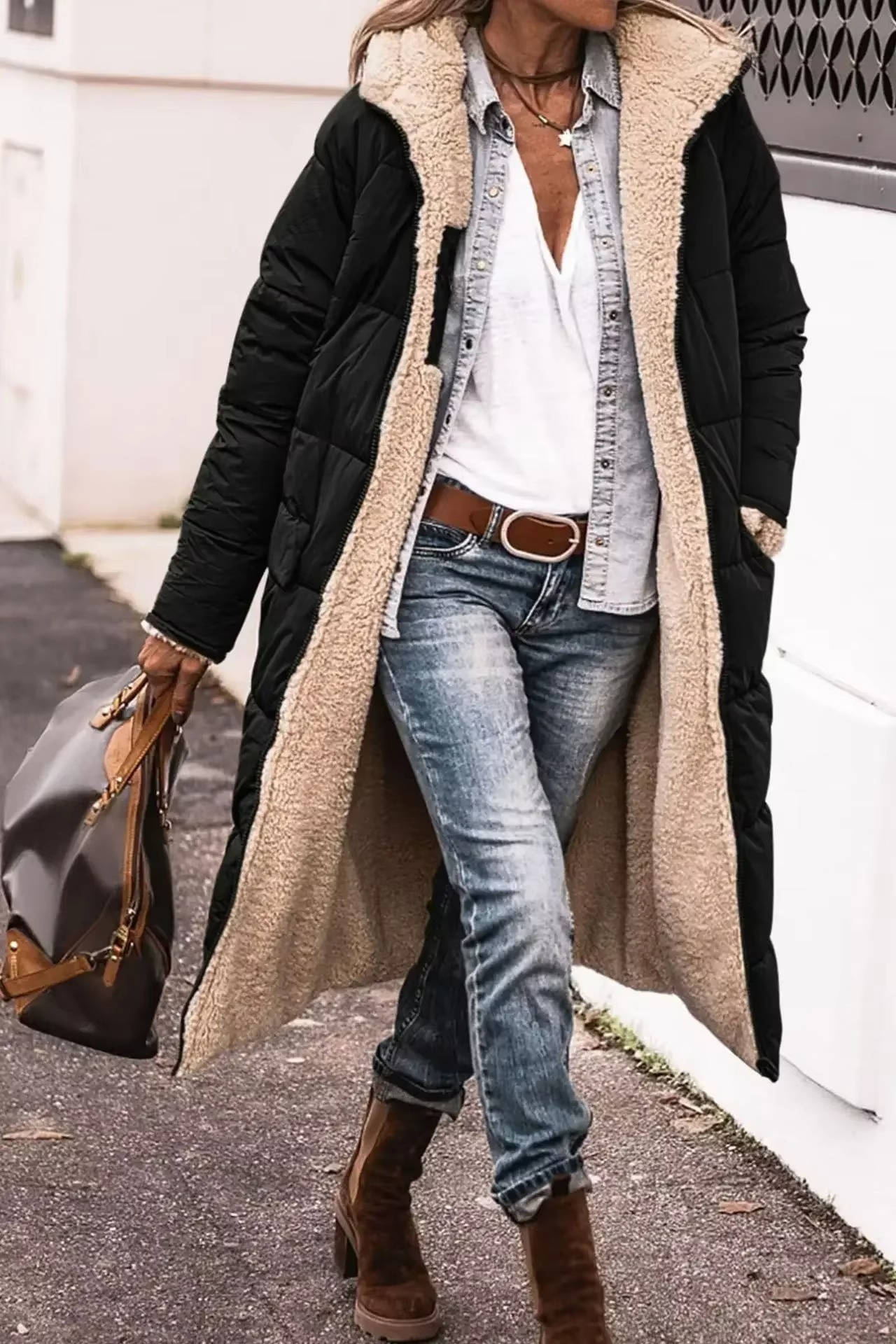 Xanthe Women's Quilted Coat - fabric and finish detail