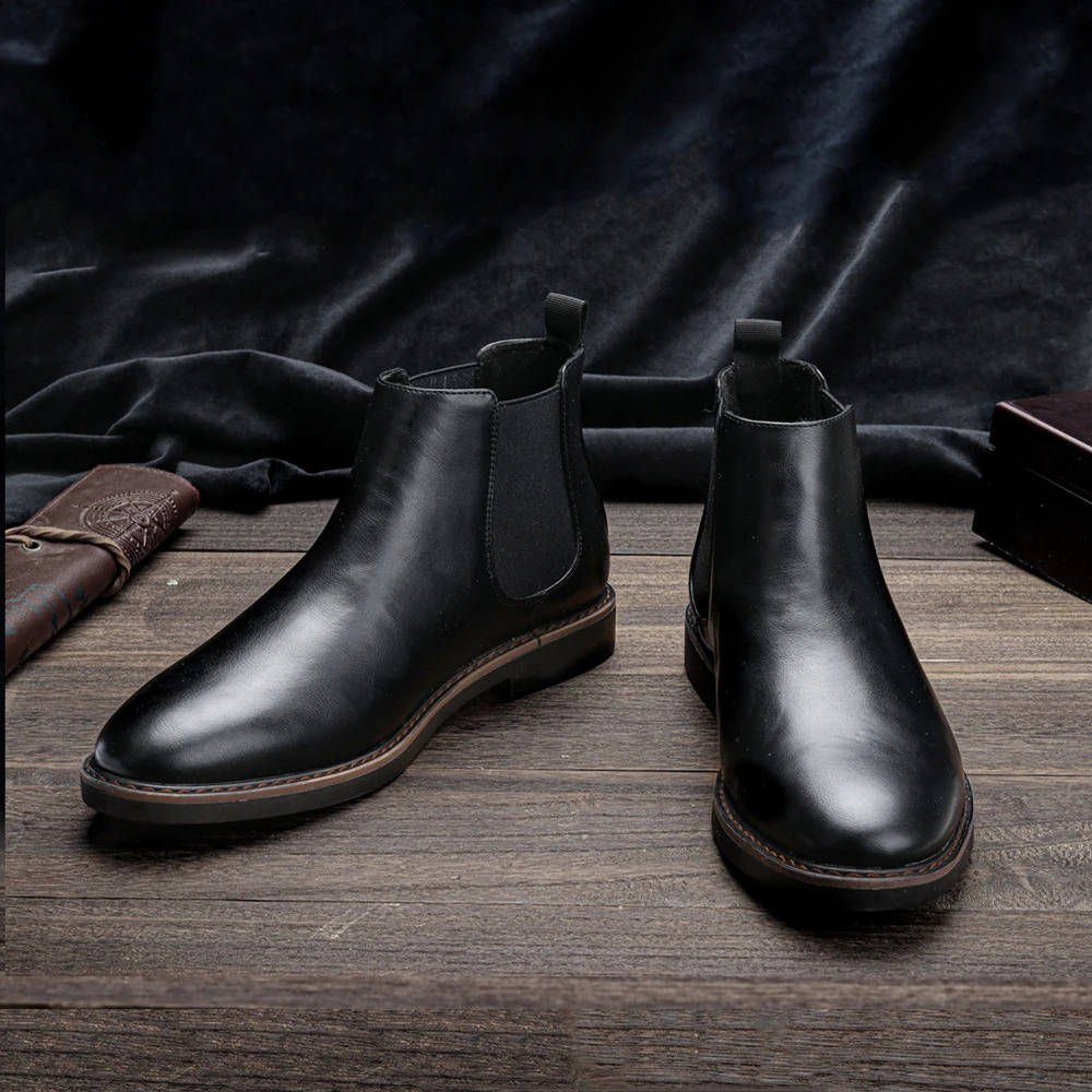 Orson Men's Chelsea Boots - close-up detail