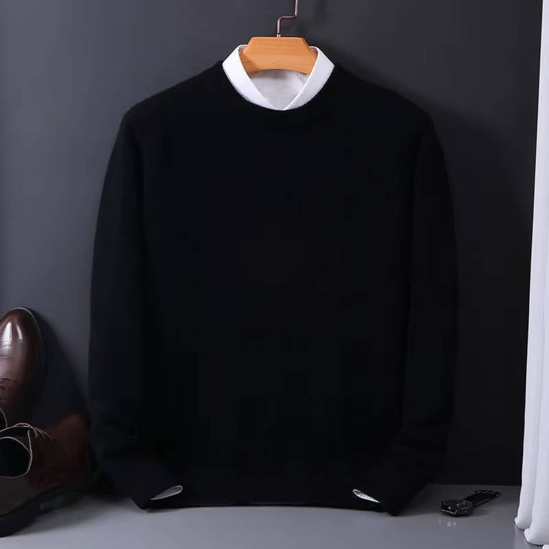 Ulric Men's Sweater - close-up detail
