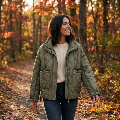 Veste matelassée à col montant pour femmes Aria | Fermeture éclair sur le devant, poches plaquées