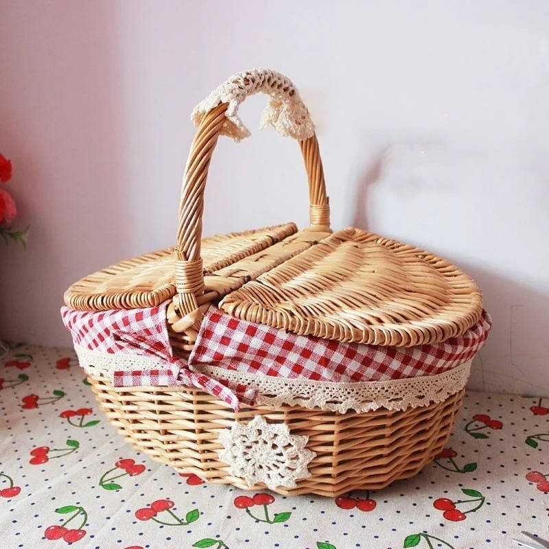 Kestrel Basket - fabric and finish detail