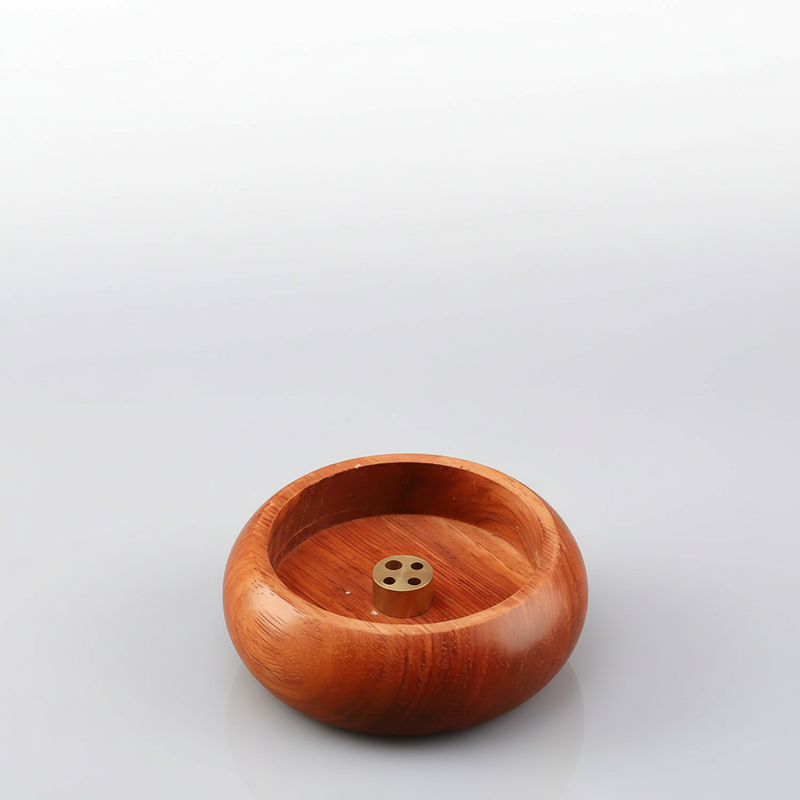 Solid Wood Incense Holder Amberwood — studio packshot
