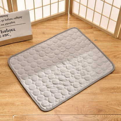 Fable Portable Cooling Pad - styled view