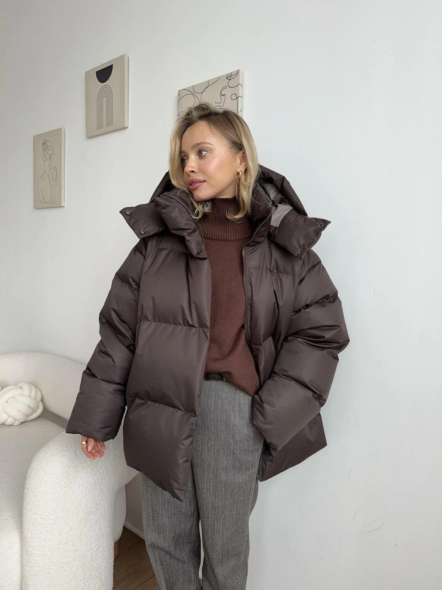Ivy Women's Puffer Jacket - fabric and finish detail