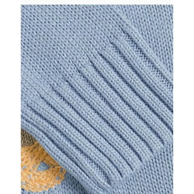 Uma Women's Sweater - fabric and finish detail