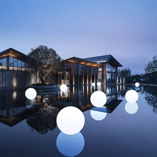 Cove Solar Light Wireless - styled view