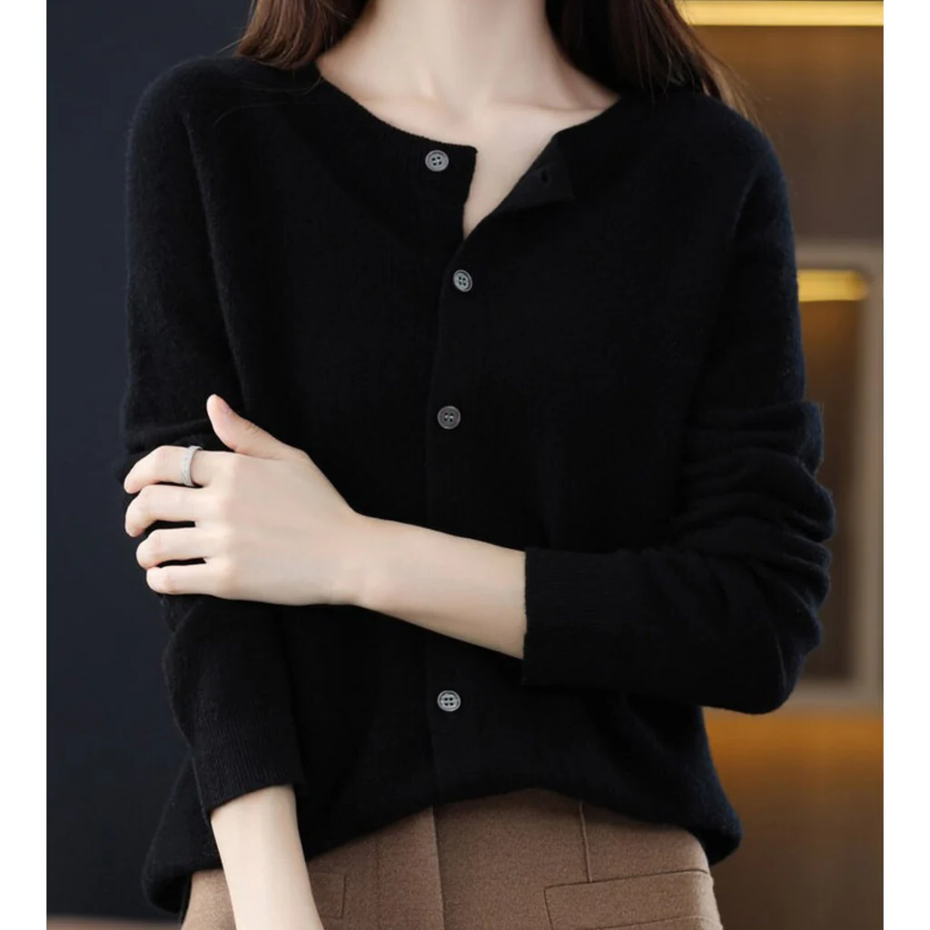 Odette Women's Cardigan - close-up detail
