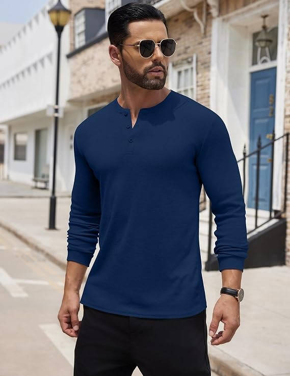 Lachlan Men's Sweater - fabric and finish detail