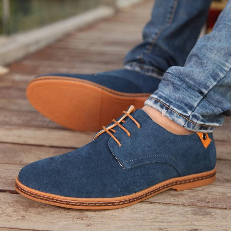 Reuben Men's Suede Oxfords - close-up detail