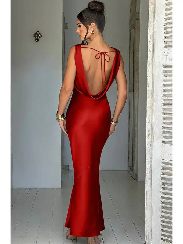 Thea Women's Satin Maxi Dress - fabric and finish detail