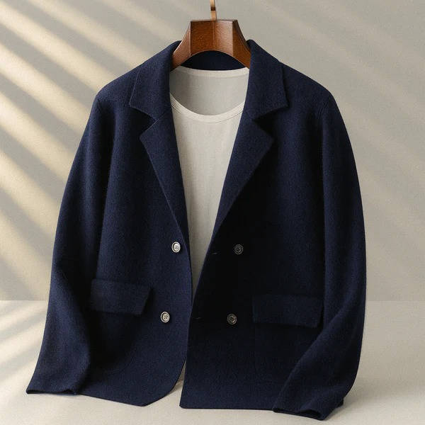 Soren Men's Cardigan - close-up detail