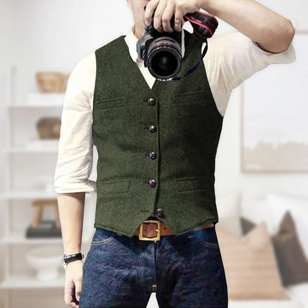 Ellis Men's Vest - full-length view