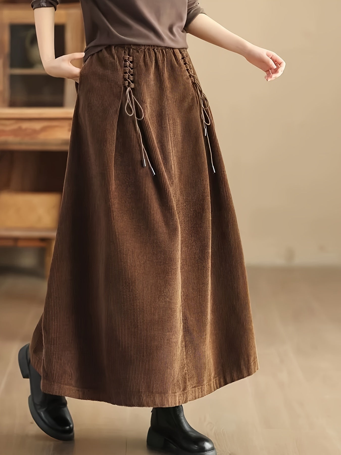 Nora Women's Skirt - fabric and finish detail