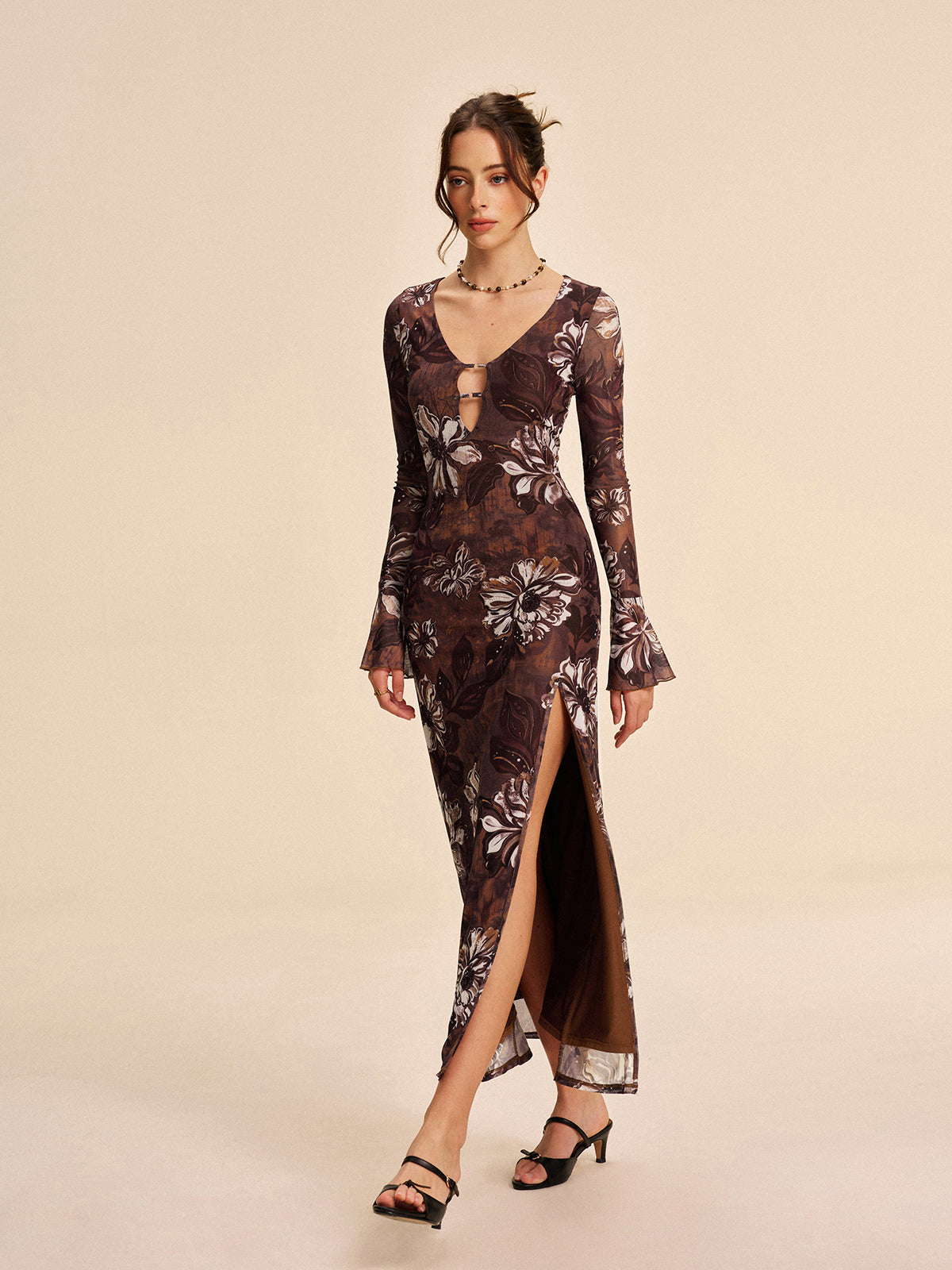 Uma Women's Oversized Dress - close-up detail