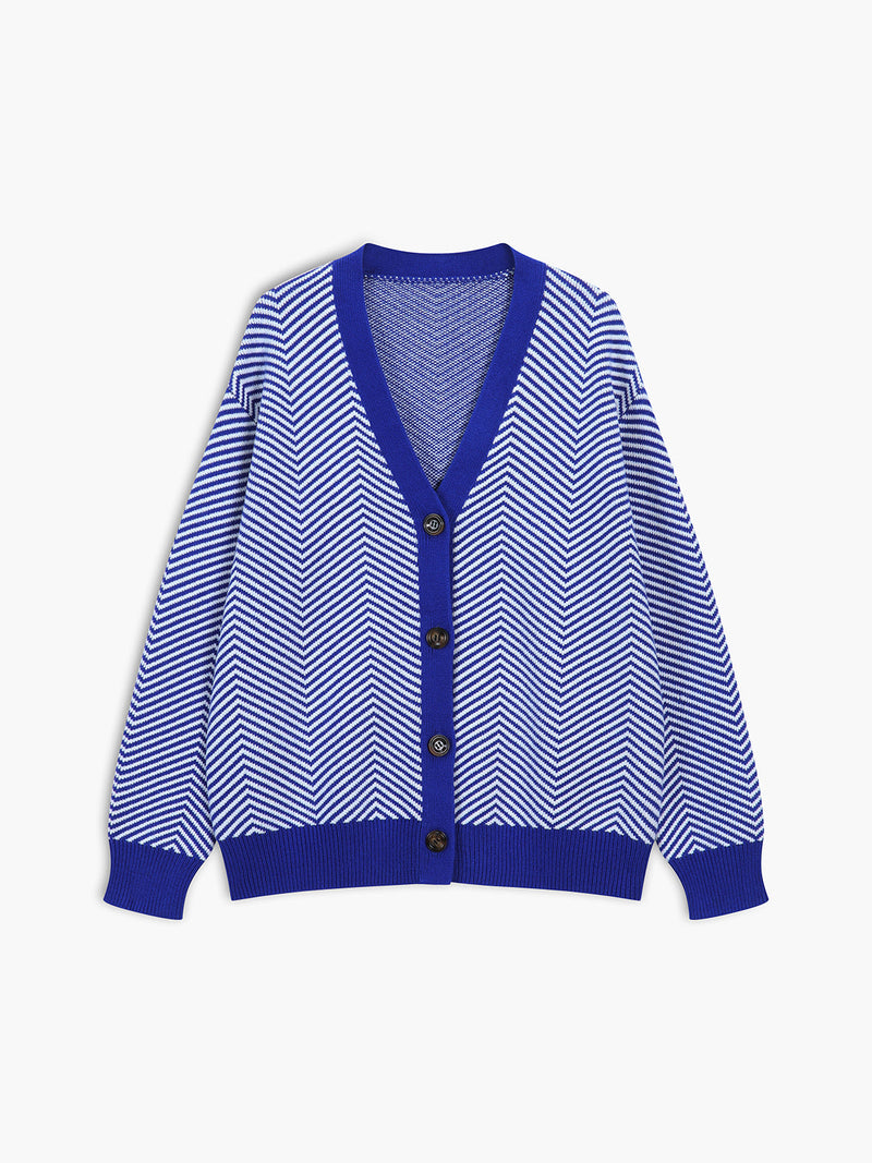 Eloise Women's Oversized Cardigan - shown in use