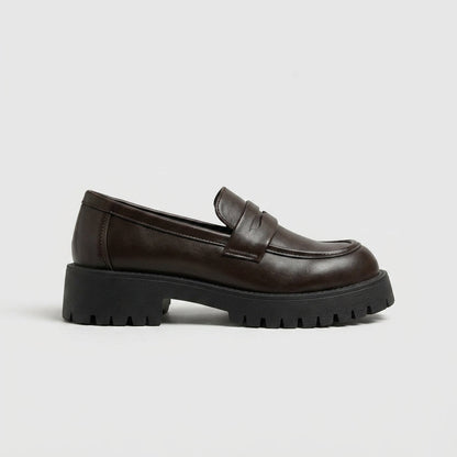 Mira Women's Platform Oxfords - fabric and finish detail