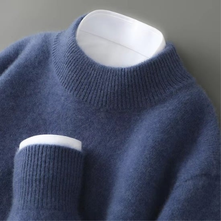 Ellis Men's Sweater - close-up detail
