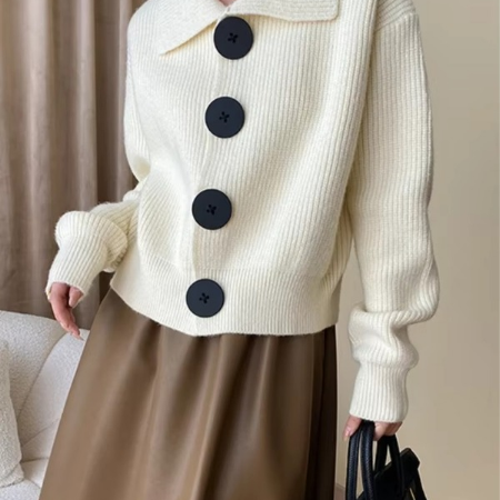 Paloma Women's Cardigan - close-up detail