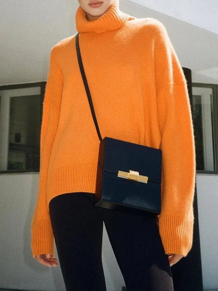 Sophie Women's Sweater - fabric and finish detail
