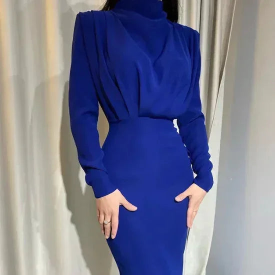 Elsie Women's Midi Dress - fabric and finish detail