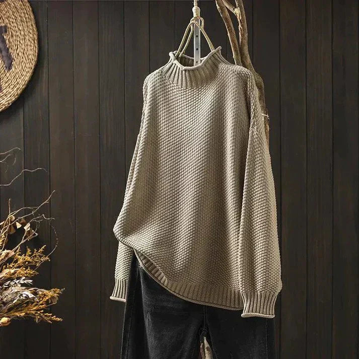 Lila Women's Oversized Sweater - fabric and finish detail